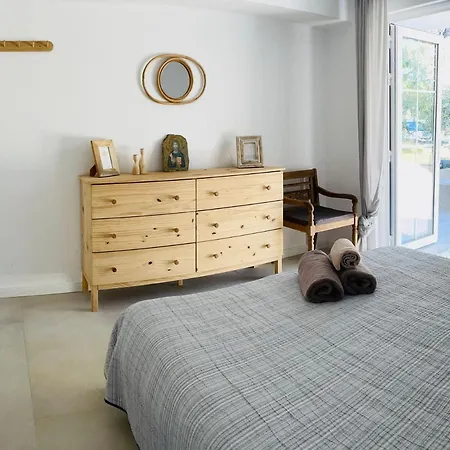 Casa de hóspedes Isidora 3*