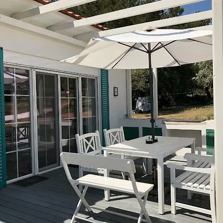 Casa de hóspedes Isidora 3*