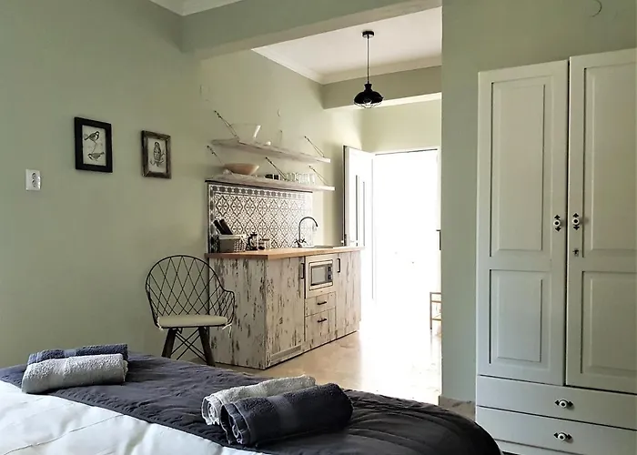 Isidora בית הארחה פוטוס