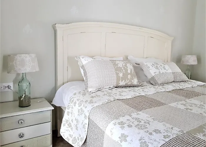 Isidora בית הארחה