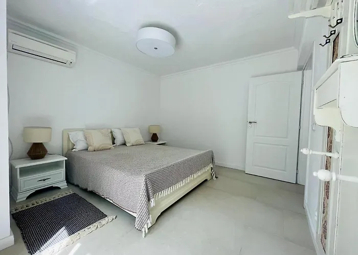 בית הארחה Isidora פוטוס