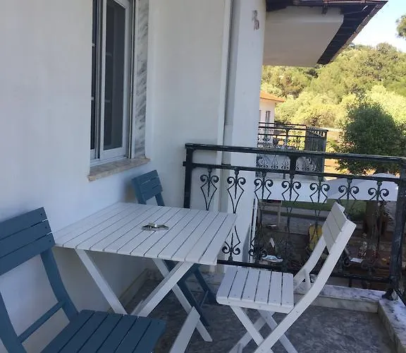 Isidora בית הארחה