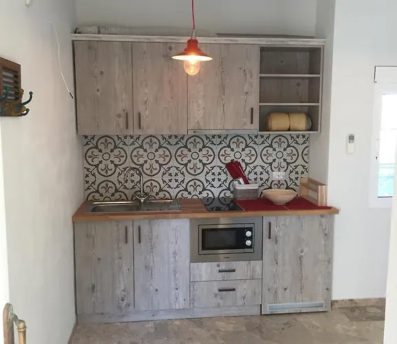 Isidora 3* פוטוס