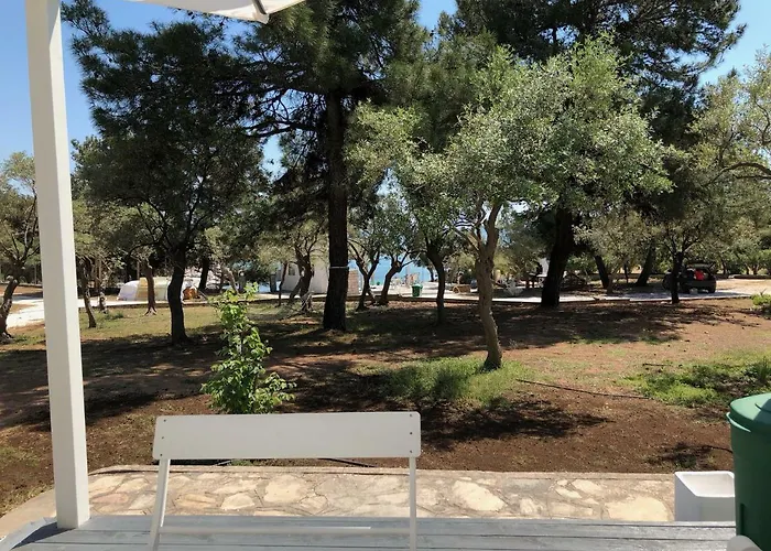 בית הארחה Isidora פוטוס