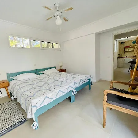 Isidora 招待所 波托什