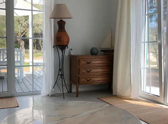 招待所 Isidora 波托什